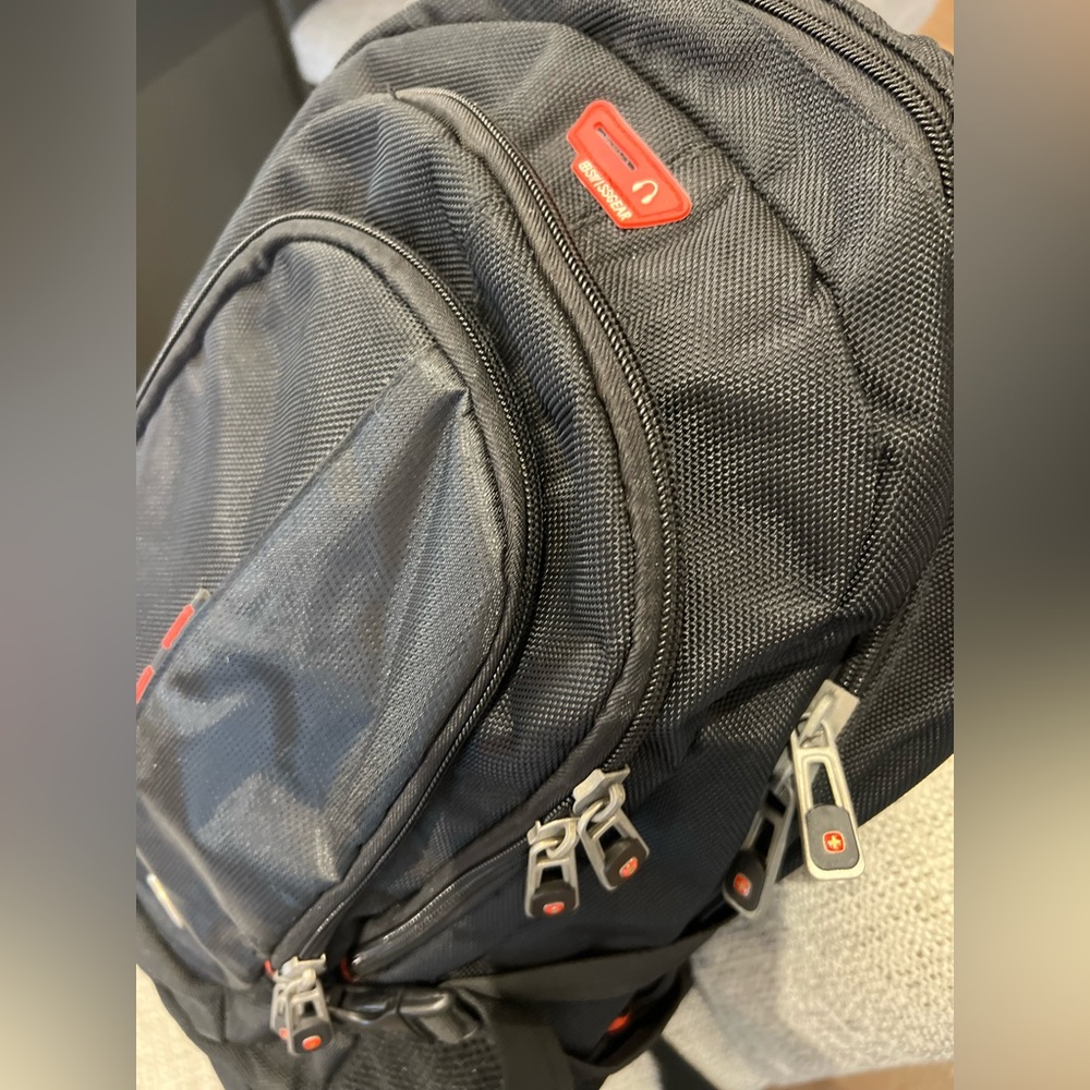 Swissgear Backpack - Picture 3 of 4